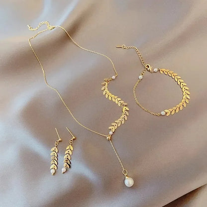 Golden Leaf Pearl Jewelry Set